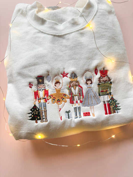 Broderie // Casse noisette