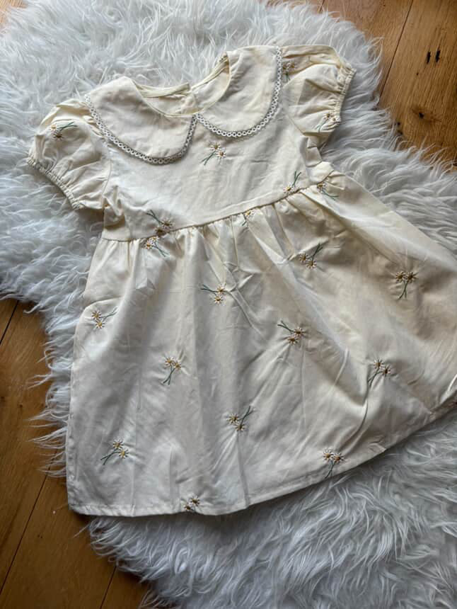 Robe // Crème fleurie