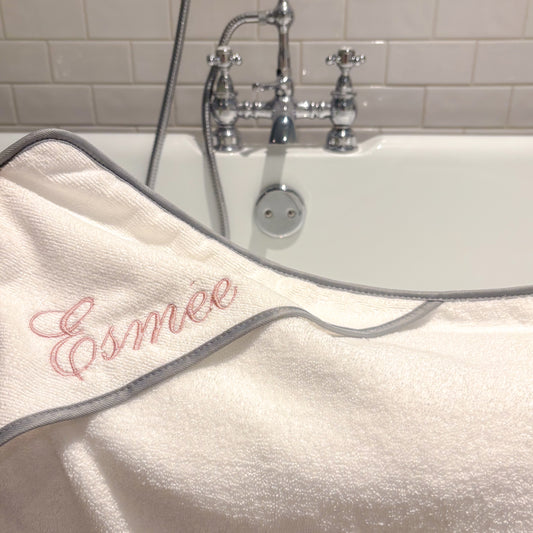 Broderie // Serviette de bain pour bébé