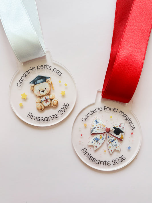 Acrylique // Médaille mini finissant