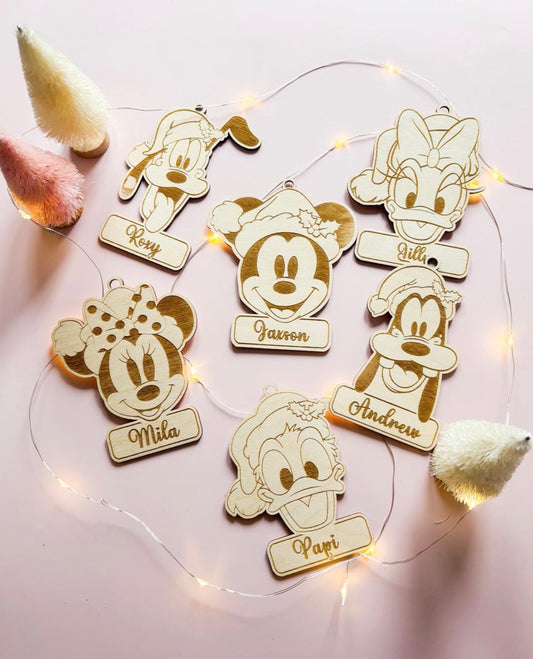Bois // Mickey et ses amies